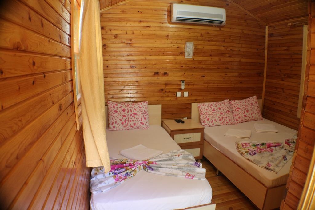 Olympos Zeytin Bed & Breakfast Luaran gambar